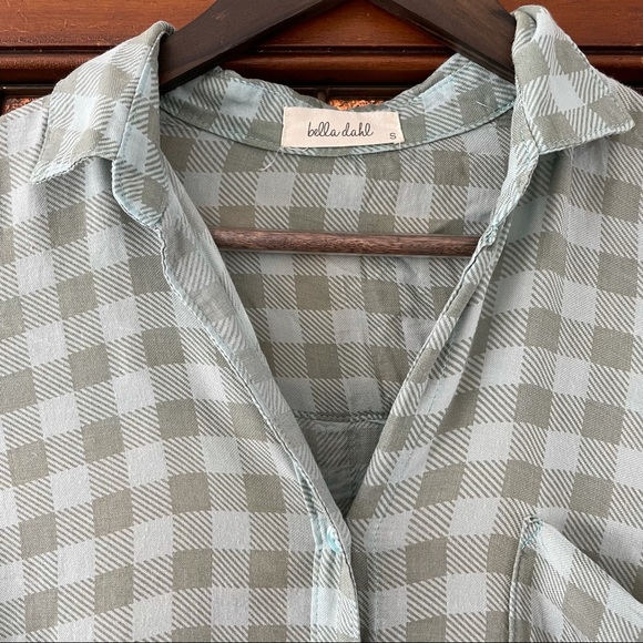 Bella Dahl Shirt Tail Button Down - Picture 2 of 6